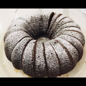 Meet your Posher, Candi